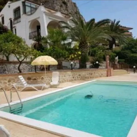 Del Golfo Urio With Swimming Pool Shared By The Two * Santa Flavia